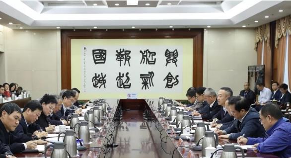 集團公司召開第一批“不忘初心、牢記使命”主題教育整治整改“回頭看”暨第二批工作推進會